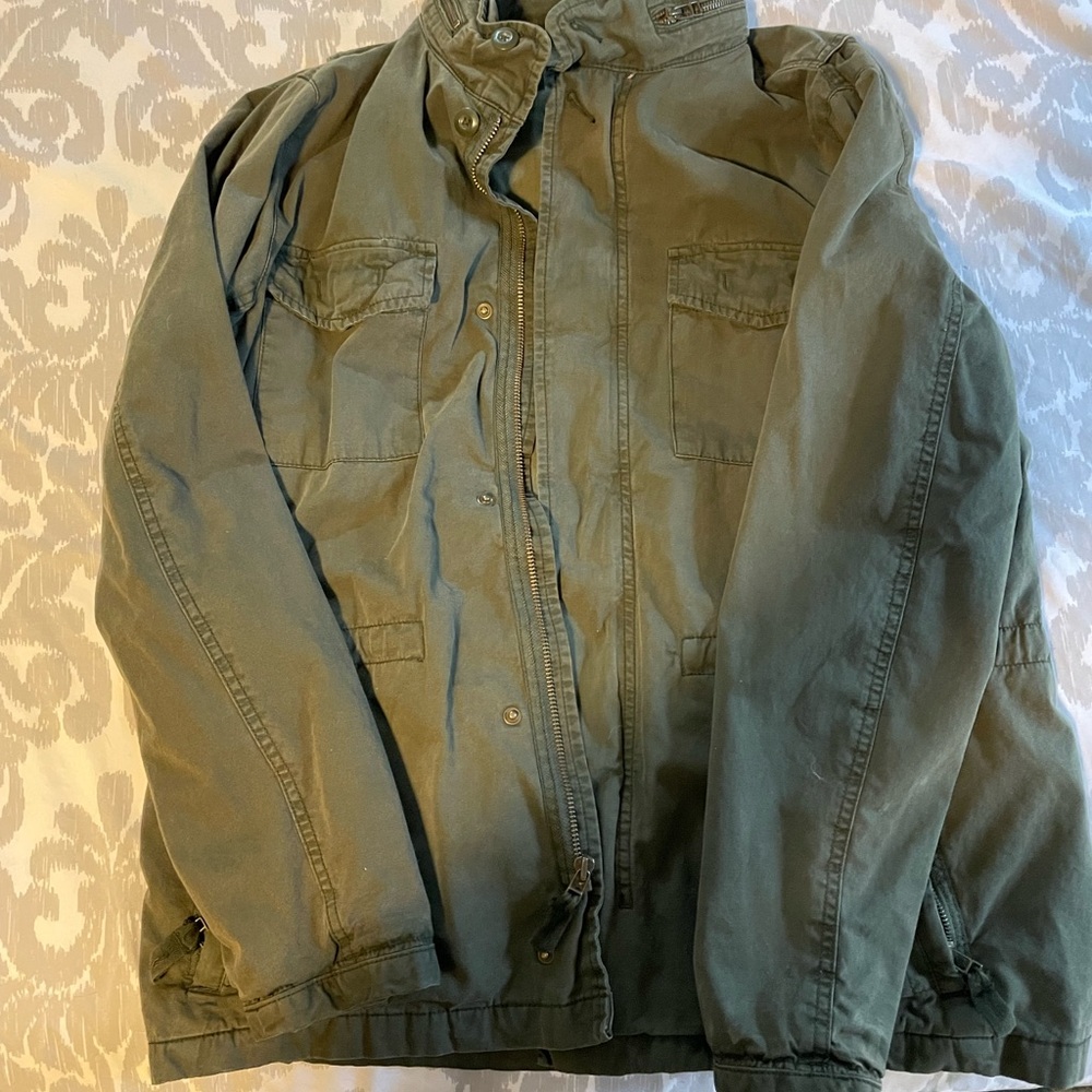 Gap field jacket